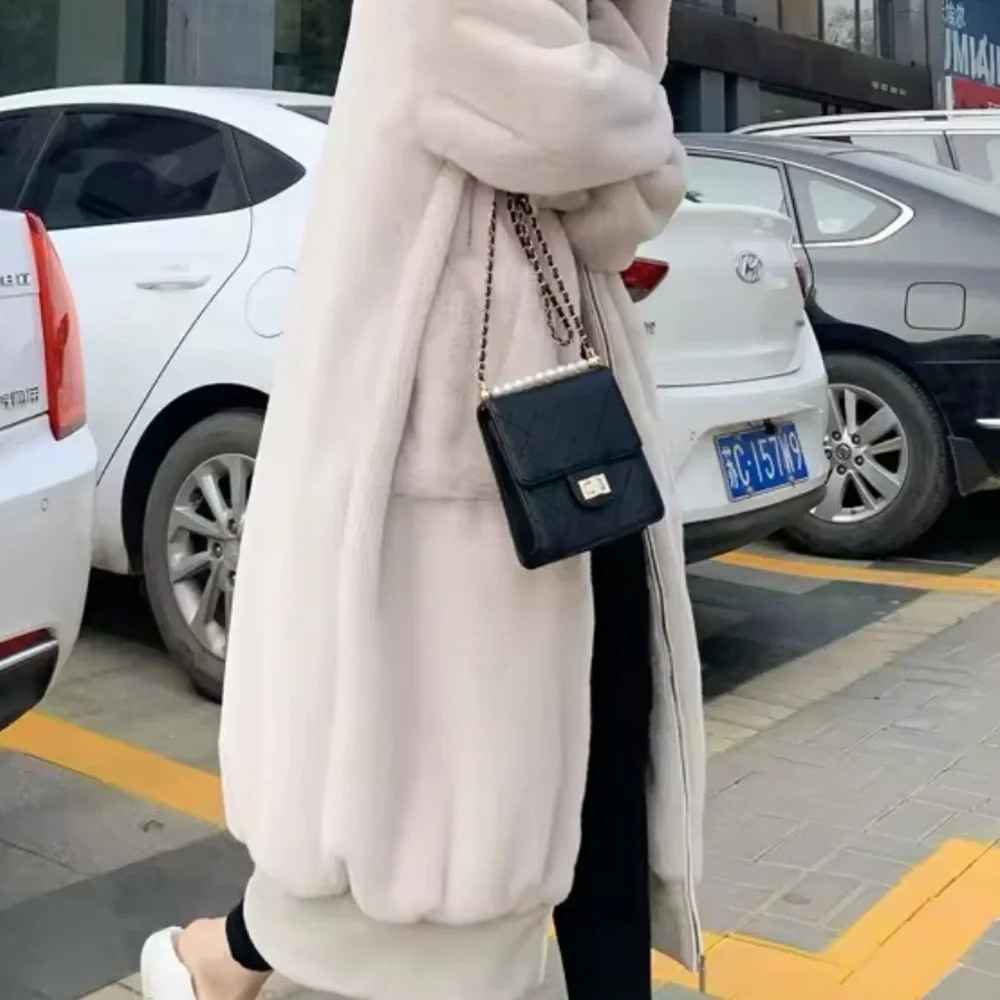 650. COST 🛑LAST 1! Cream super soft Hooded Soft cream faux fur coat jacket - Picture 2 of 4